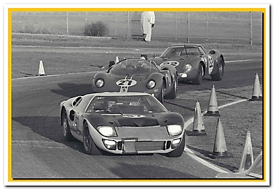 Ford GT 40_36